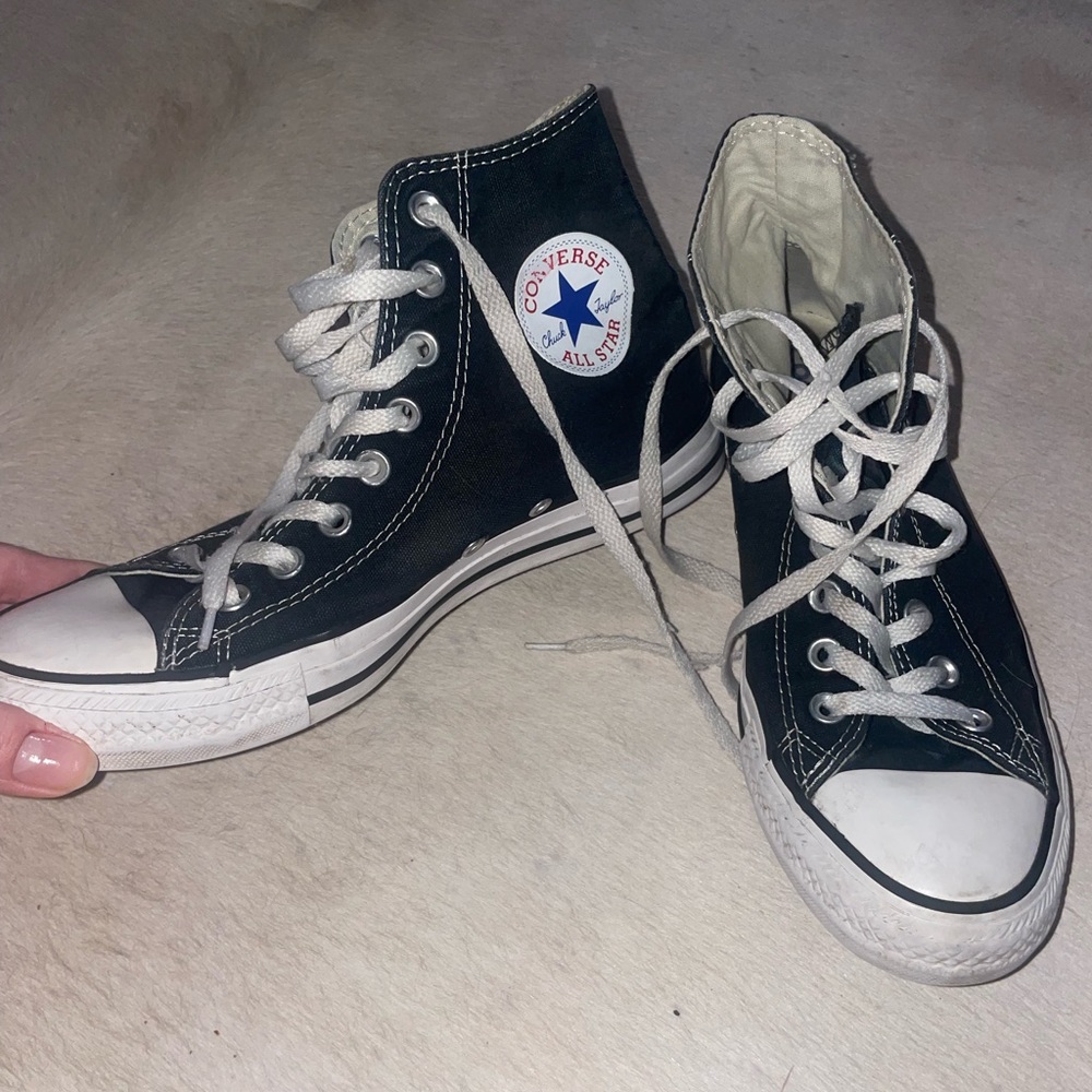 Black converse